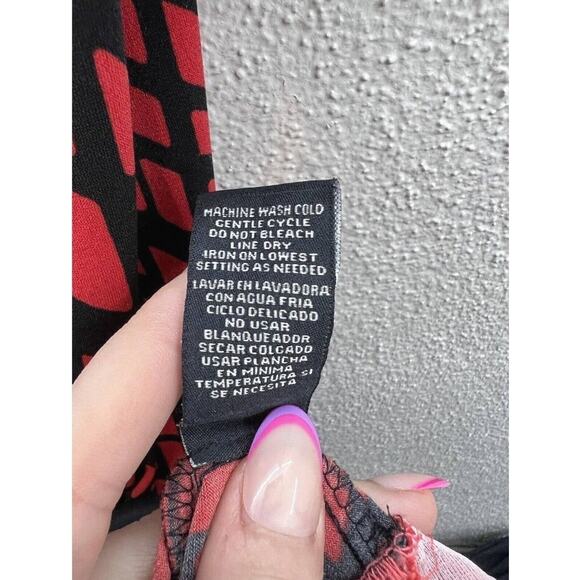 Womens Karin Stevens Dress Size 6 Half Sleeve Red and Black - Picture 7 of 12